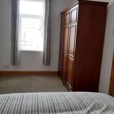 Cosy Modern Victorian 2 Bed Terrace Tatil Evi *